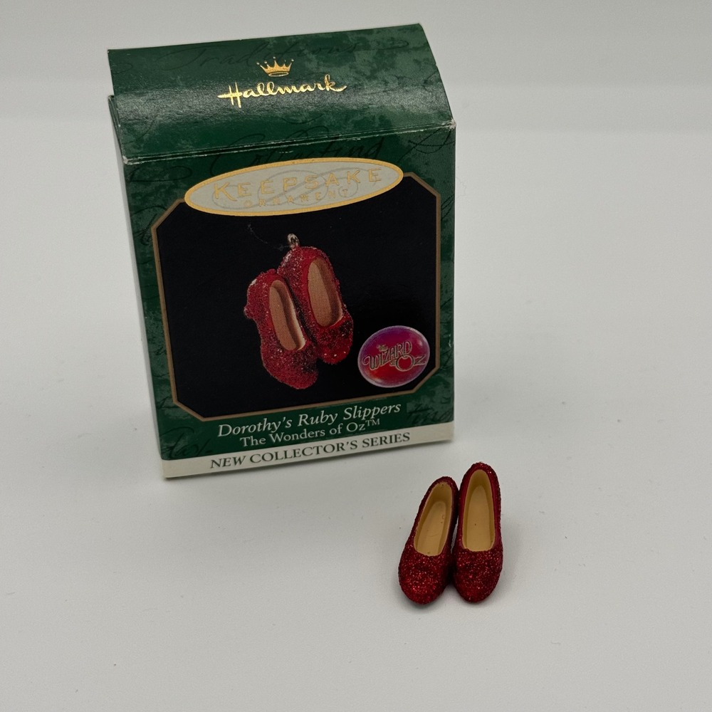 1999 Hallmark Keepsake Dorothy's Ruby Slippers Wizard of Oz Miniature Ornament